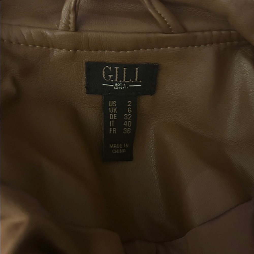 Women’s faux leather jacket. - Picture 3 of 4